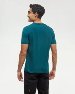 Tentree Peak T-Shirt 8 Tentree Peak T-Shirt -Tentree Store Green Mens Organic Cotton Graphic Tee TCM2694 5506 3