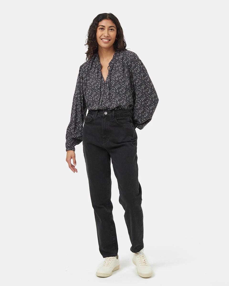 Tentree EcoWoven Crepe Smocked Blouse 4 Tentree EcoWoven Crepe Smocked Blouse - Image 2