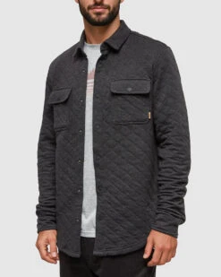 Tentree Quilted Colville Shacket -Tentree Store TCM2676 0451 meteorite black heather colville quilted shacket 4