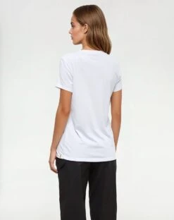 Tentree Winslow T-Shirt 7 Tentree Winslow T-Shirt -Tentree Store White Recycled Polyester Crew Neck T Shirt TCW2455 0016 2 31efd3dc 70e6 4ae3 98bb 90e67ccc239b